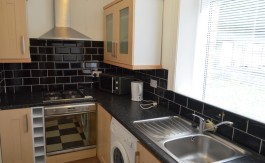 117 Bradford Road, Huddersfield