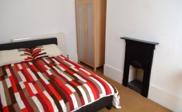 75 Fenton Road, Huddersfield